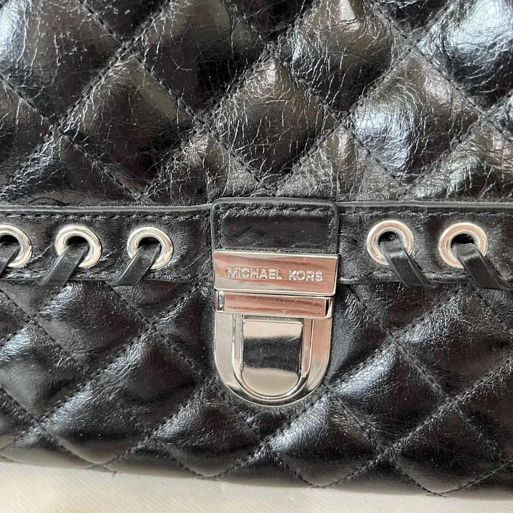 Michael Kors Hippie Grommet Sloan Black Leather Shoulder Bag - Picture 3 of 16